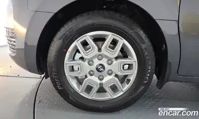 Hyundai Staria 2025 1.6 гидро в Москве № 1609987, миниатюра 4