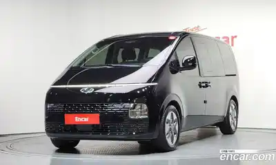 Hyundai Staria, 2022