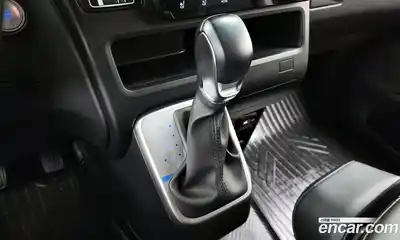 Hyundai Staria 2022 2.2 гидро в Москве № 1610151, миниатюра 12