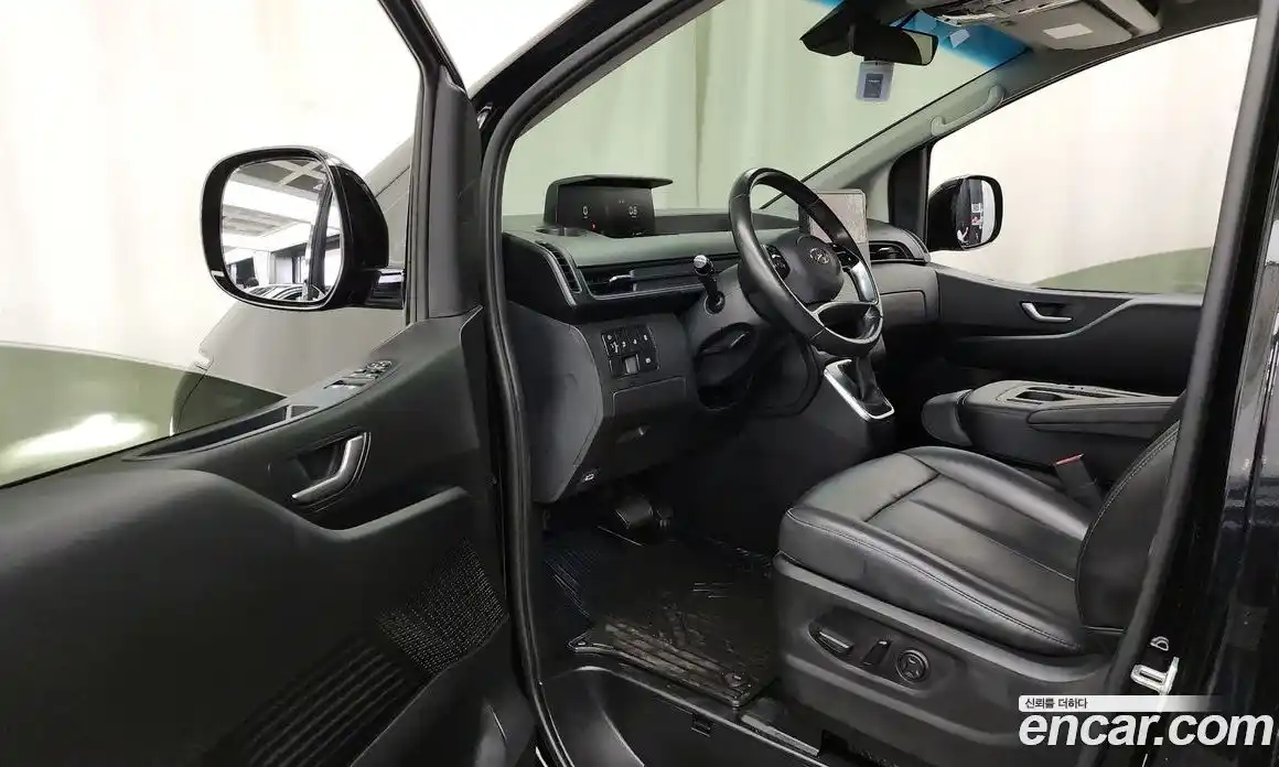 Hyundai Staria 2022 2.2 гидро в Москве № 1610151, фото 13