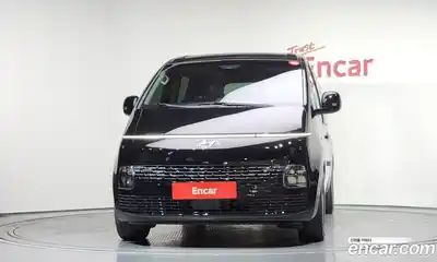 Hyundai Staria 2022 2.2 гидро в Москве № 1610151, миниатюра 3