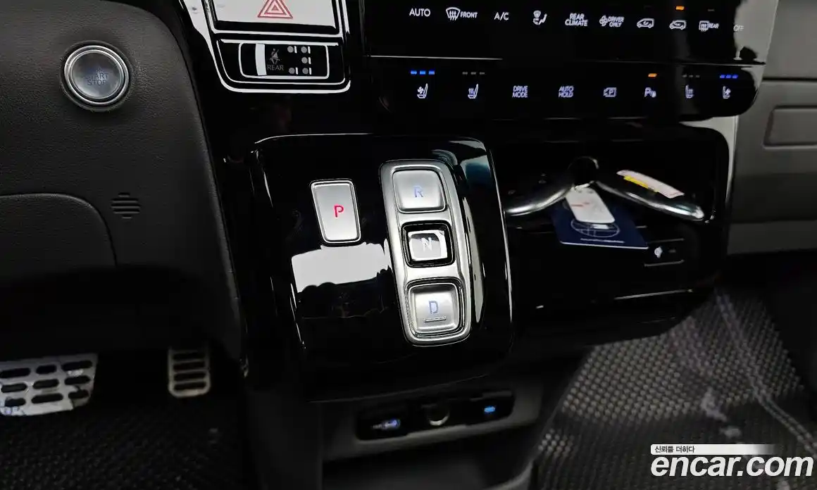 Hyundai Staria 2024 1.6 гидро в Москве № 1610152, фото 11
