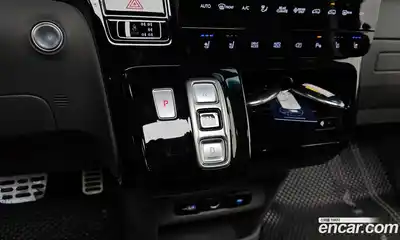 Hyundai Staria 2024 1.6 гидро в Москве № 1610152, миниатюра 11
