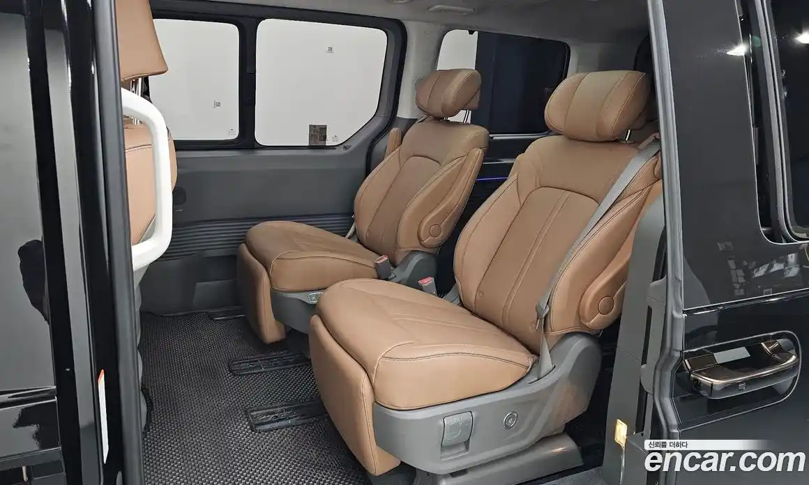 Hyundai Staria 2024 1.6 гидро в Москве № 1610152, фото 15