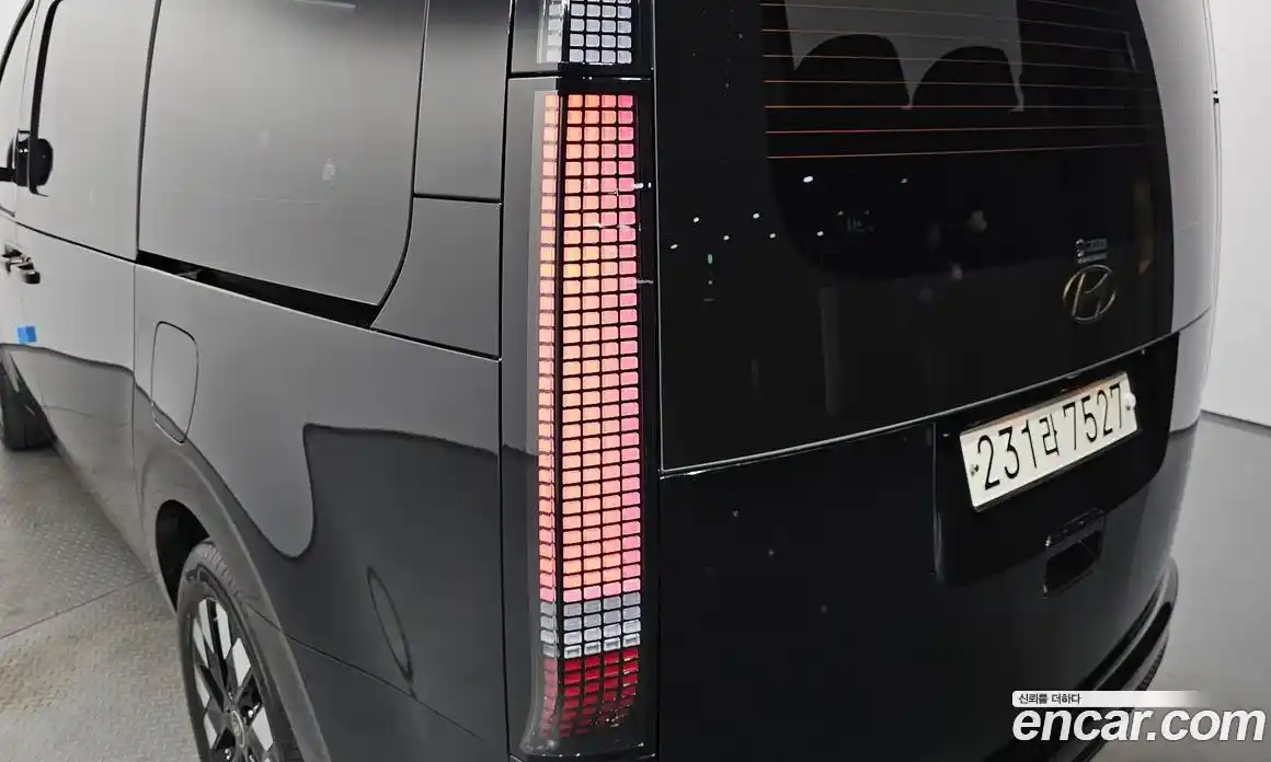 Hyundai Staria 2024 1.6 гидро в Москве № 1610152, фото 8