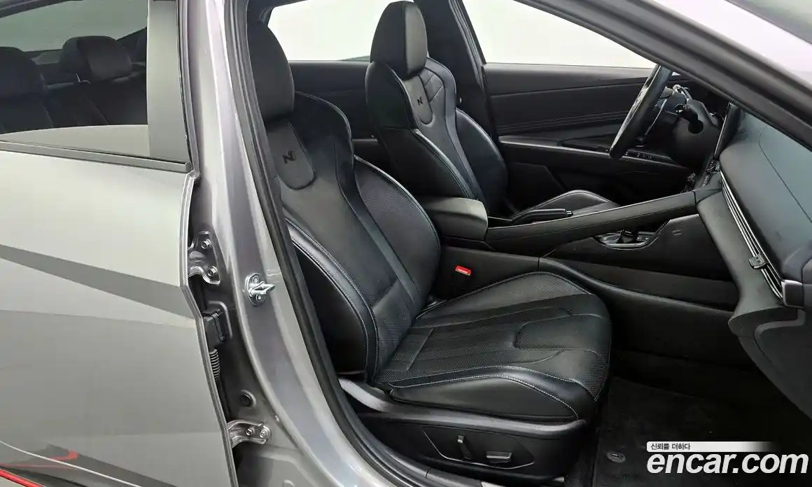 Hyundai Avante 2023 2.0 гидро в Москве № 1610626, фото 16