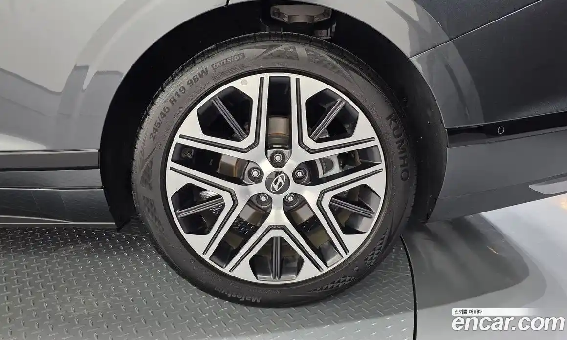 Hyundai Grandeur 2023 2.5 гидро в Москве № 1610657, фото 7