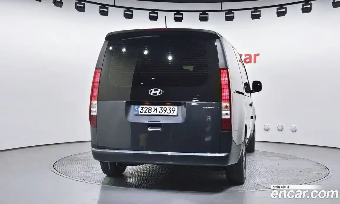 Hyundai Staria 2024 1.6 гидро в Москве, фото 4