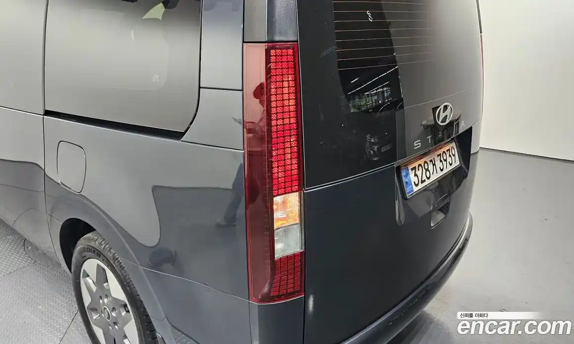 Hyundai Staria 2024 1.6 гидро в Москве, фото 9