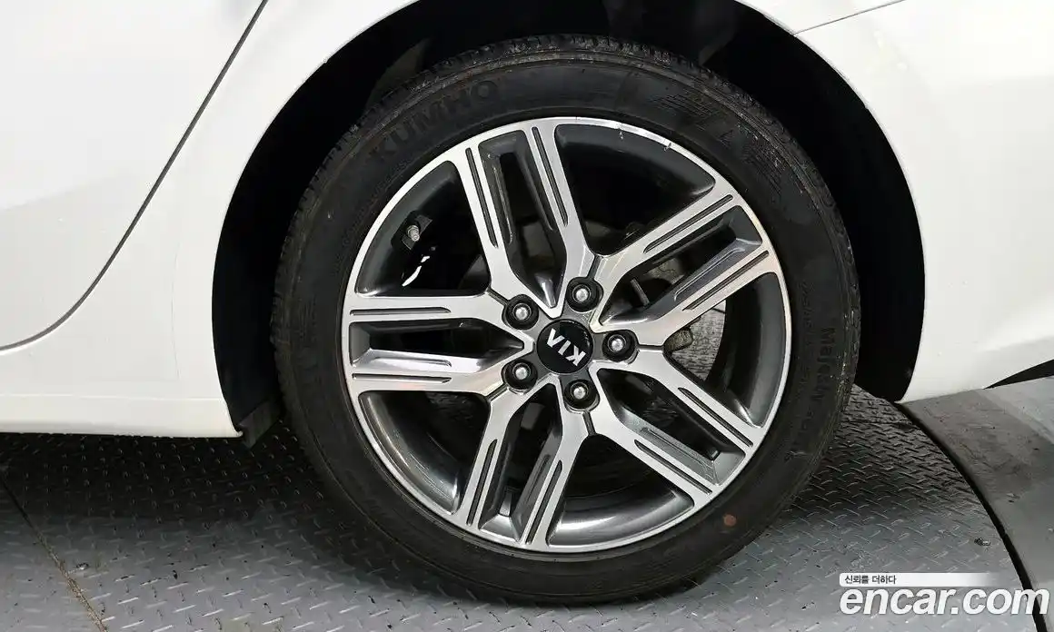Kia K3 2019 1.6 гидро в Москве № 1611056, фото 7