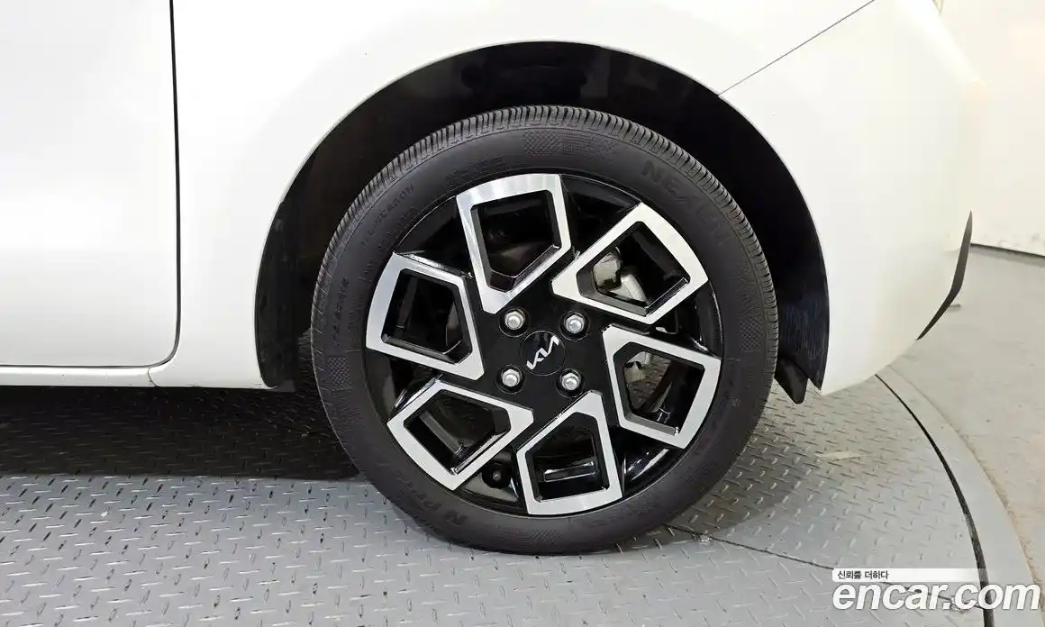 Kia Ray 2023 1.0 гидро в Москве № 1611085, фото 7
