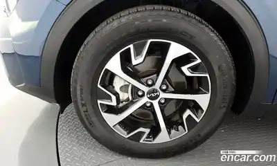 Kia Sportage 2022 1.6 гидро в Москве № 1611344, миниатюра 7