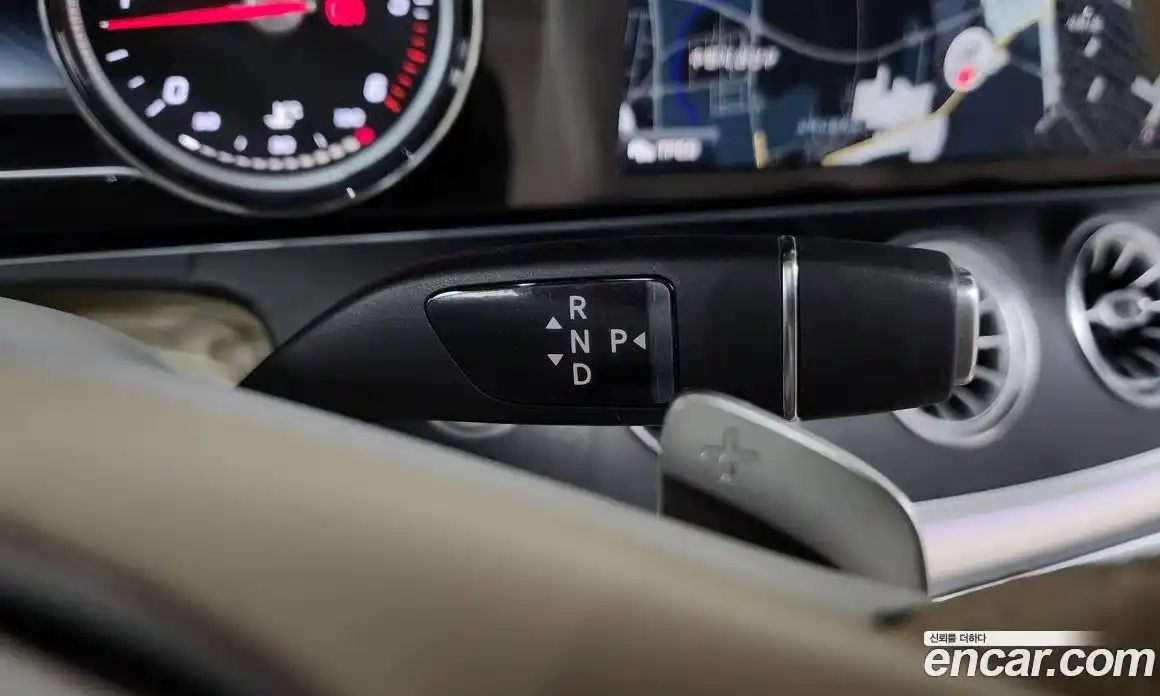Mercedes-Benz E-Class 2018 1.9 гидро в Москве № 161175, фото 9