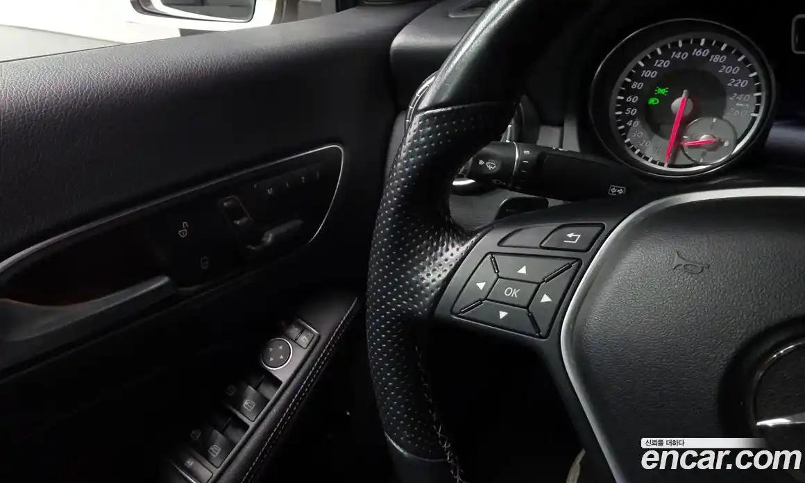 Mercedes-Benz CLA-Class 2014 1.8 гидро в Москве № 161240, фото 18