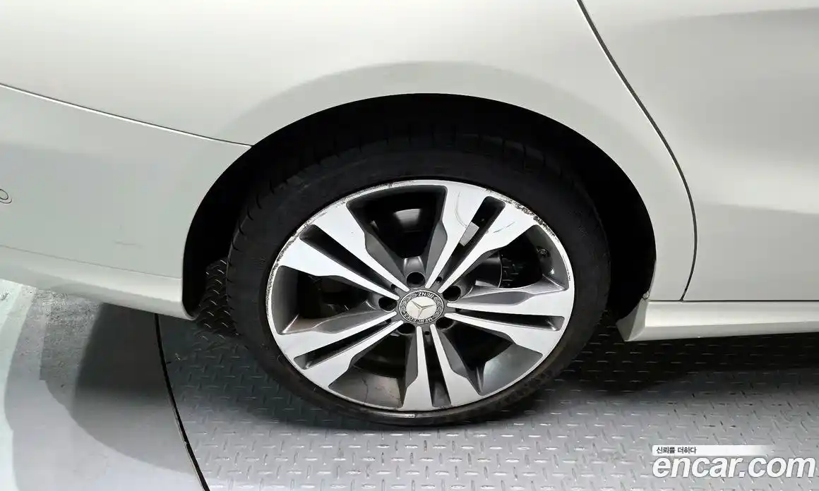 Mercedes-Benz CLA-Class 2014 1.8 гидро в Москве № 161240, фото 5