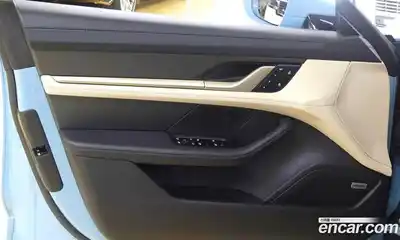 Porsche Taycan 2023 0.3 гидро в Москве № 165746, миниатюра 11