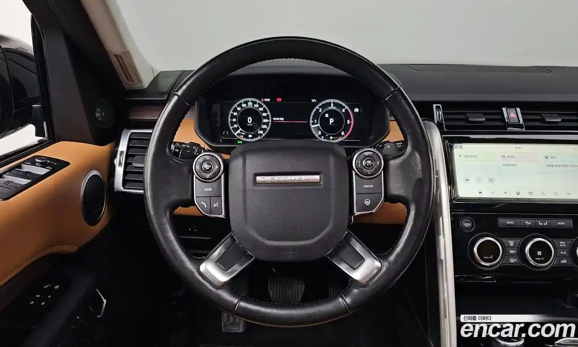 Land Rover Discovery 2018 3.0 гидро в Москве № 166644, фото 13