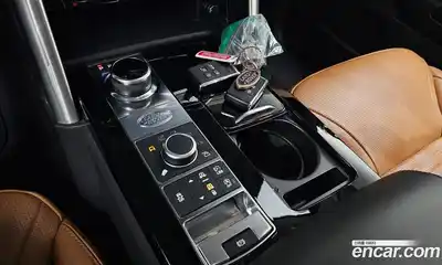 Land Rover Discovery 2018 3.0 гидро в Москве № 166644, миниатюра 9