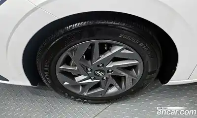 Hyundai Avante 2023 1.6 гидро в Москве № 1684081, миниатюра 5