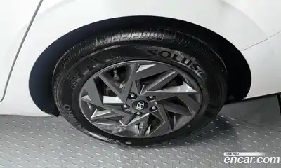 Hyundai Avante 2023 1.6 гидро в Москве № 1684081, миниатюра 7