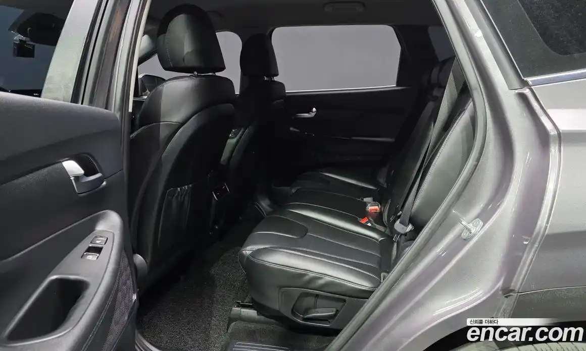 Hyundai Santa Fe 2021 2.2 гидро в Москве № 1684158, фото 16