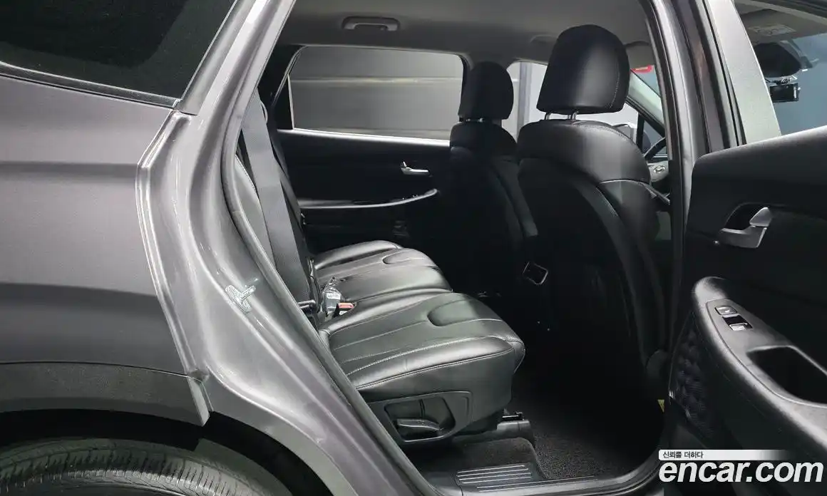 Hyundai Santa Fe 2021 2.2 гидро в Москве № 1684158, фото 18