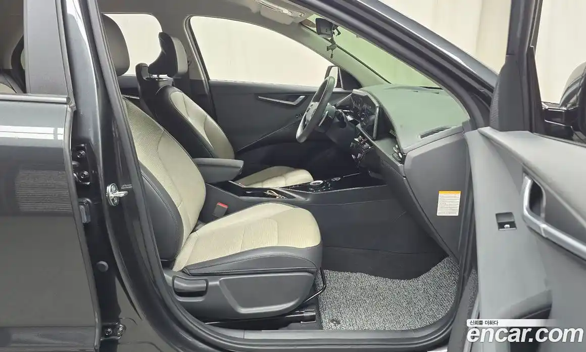 Kia Niro 2024 1.6 гидро в Москве № 1684761, фото 17