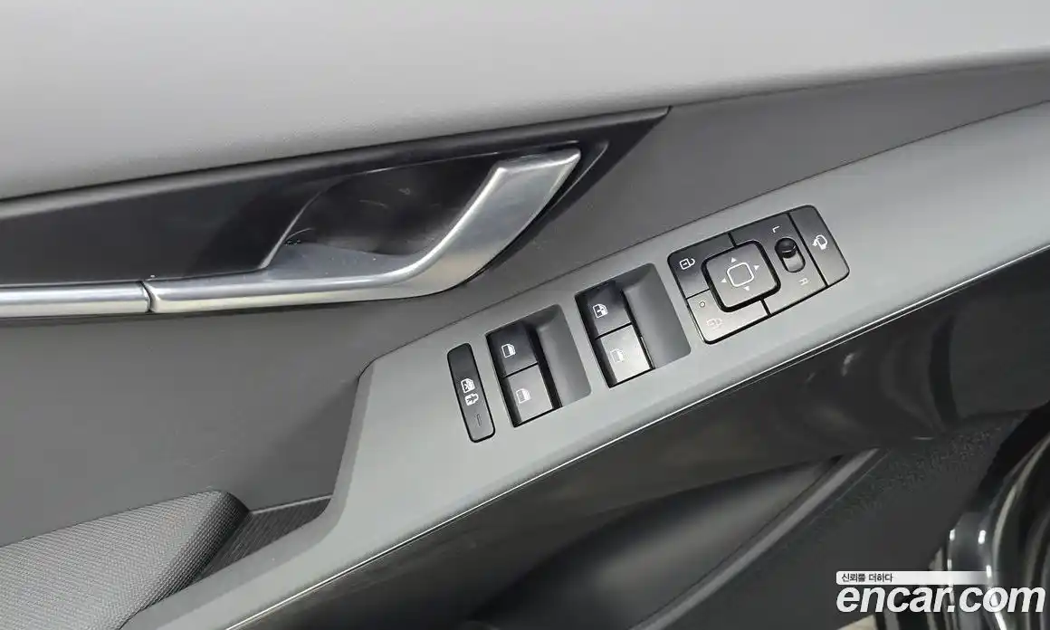 Kia Niro 2024 1.6 гидро в Москве № 1684761, фото 29