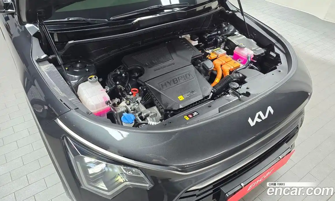 Kia Niro 2024 1.6 гидро в Москве № 1684761, фото 6