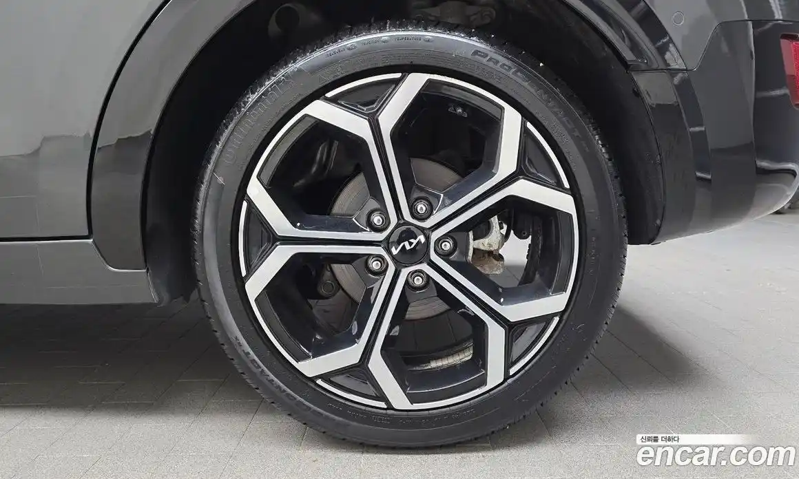Kia Niro 2024 1.6 гидро в Москве № 1684761, фото 7
