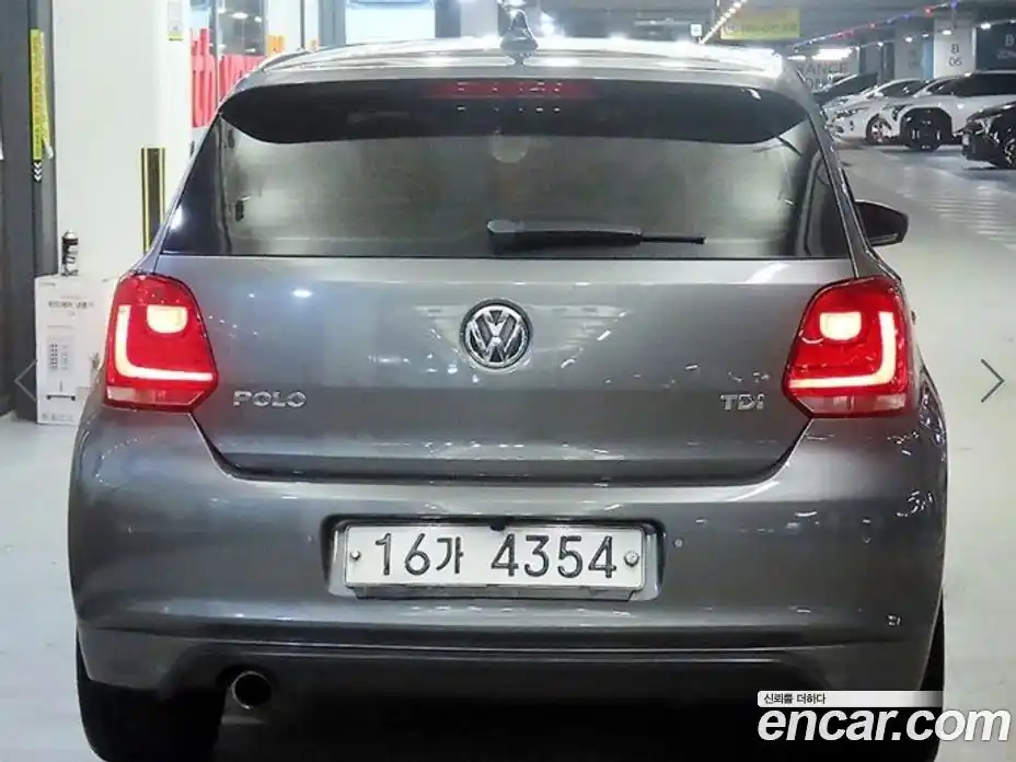 Volkswagen Polo 2014 1.6 гидро в Москве № 1693560, фото 5
