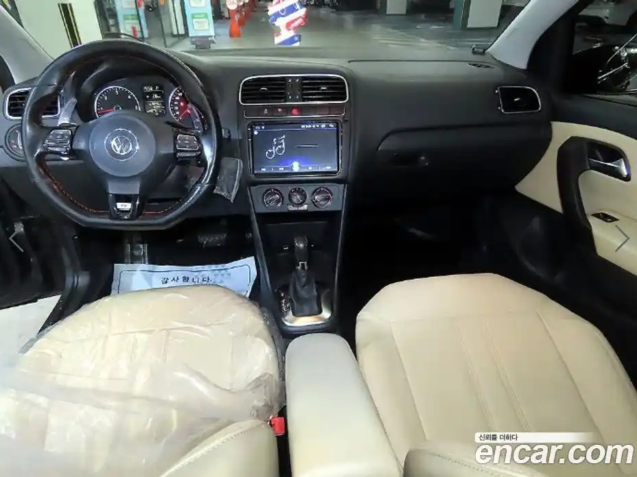 Volkswagen Polo 2014 1.6 гидро в Москве № 1693560, фото 10