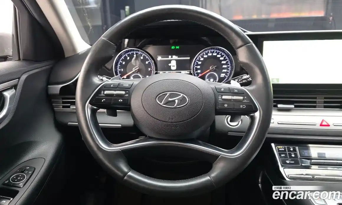 Hyundai Grandeur 2020 2.5 гидро в Москве № 1757798, фото 19