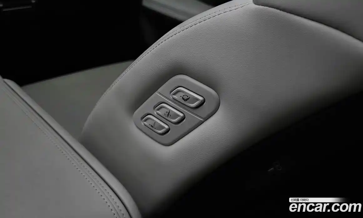 Hyundai Santa Fe 2024 2.5 гидро в Москве № 1757819, фото 32