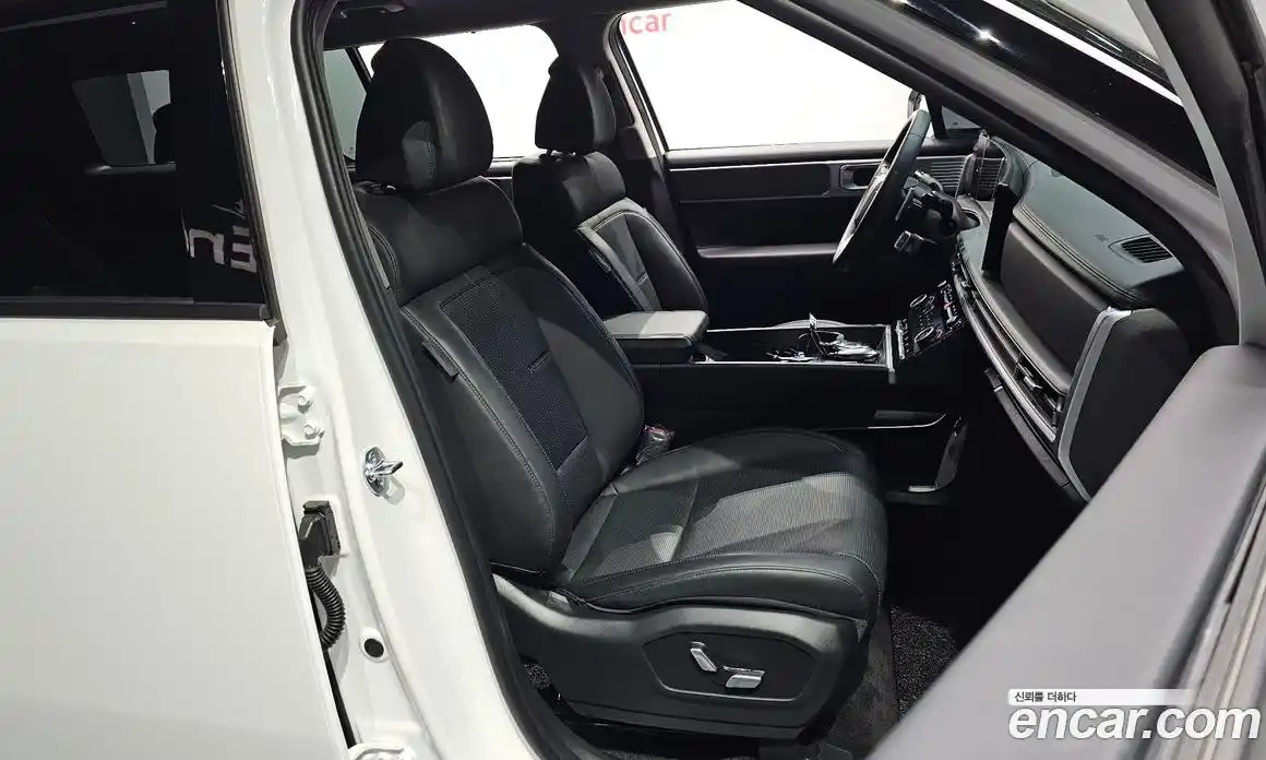 Hyundai Santa Fe 2024 2.5 гидро в Москве № 1757834, фото 13