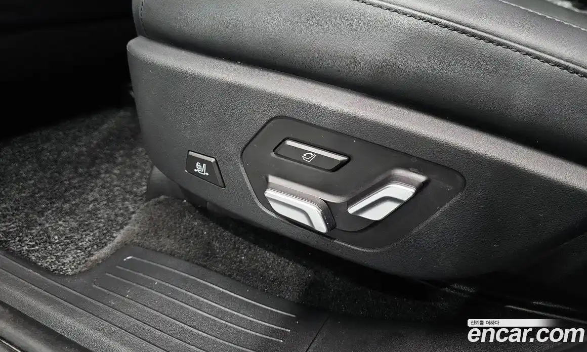 Hyundai Santa Fe 2024 2.5 гидро в Москве № 1757834, фото 30