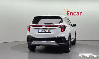 Kia Seltos 2024 2.0 гидро в Москве № 1758231, миниатюра 4