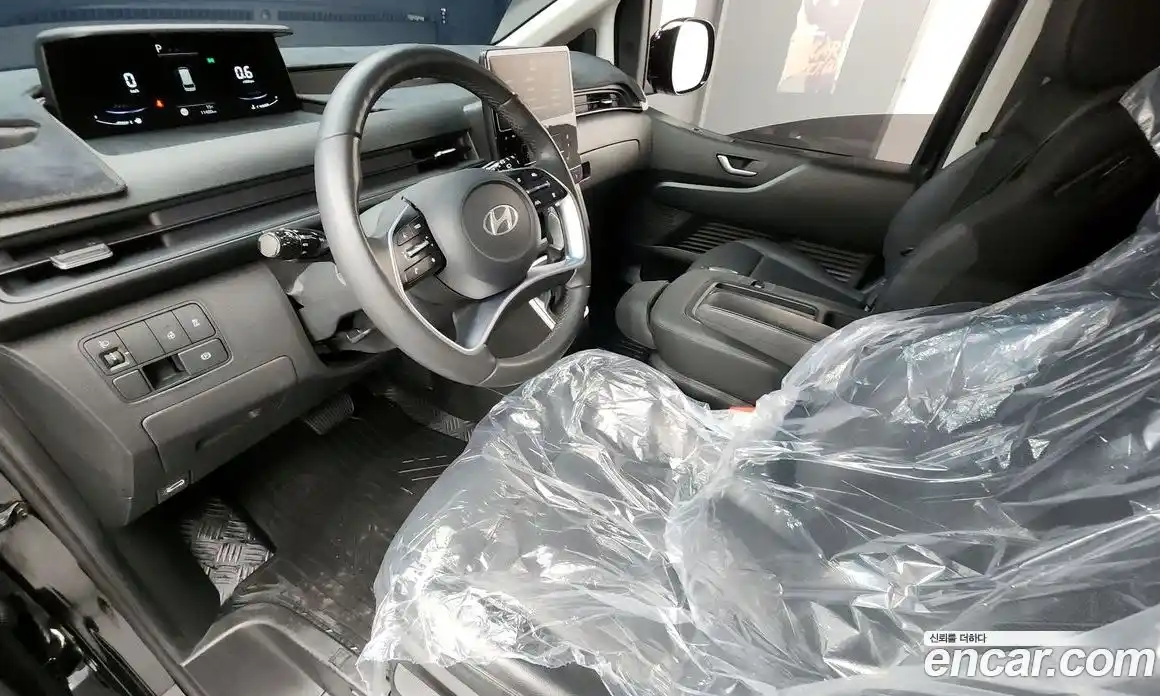 Hyundai Staria 2024 3.5 гидро в Москве № 1830284, фото 10