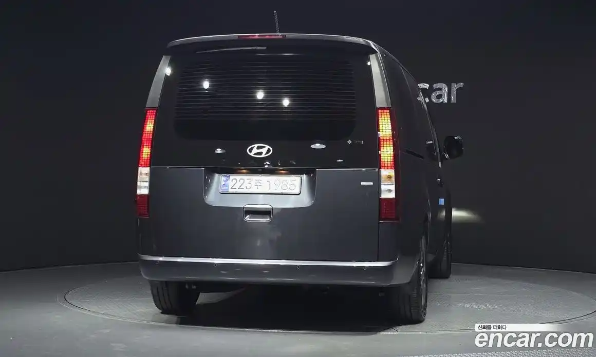Hyundai Staria 2024 2.2 гидро в Москве № 1830309, фото 4