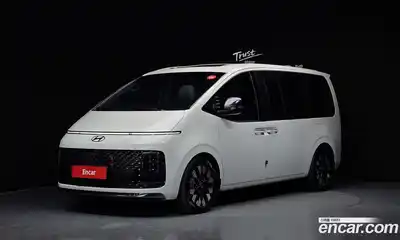 Hyundai Staria, 2025