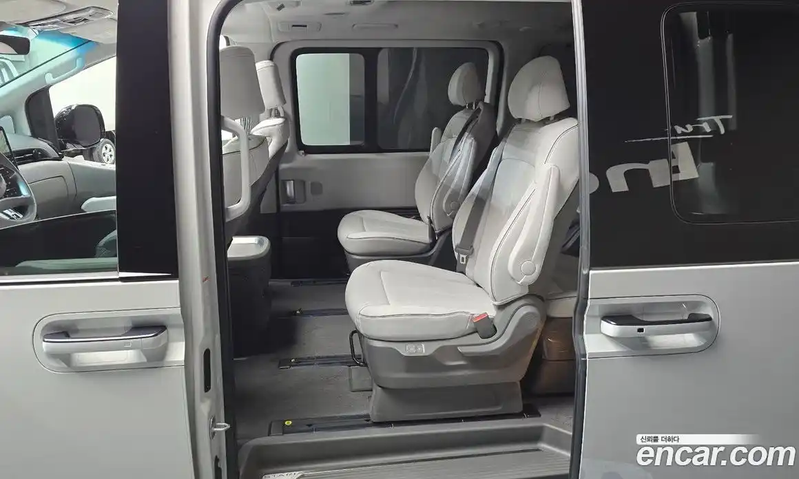 Hyundai Staria 2025 2.2 гидро в Москве № 1830489, фото 17