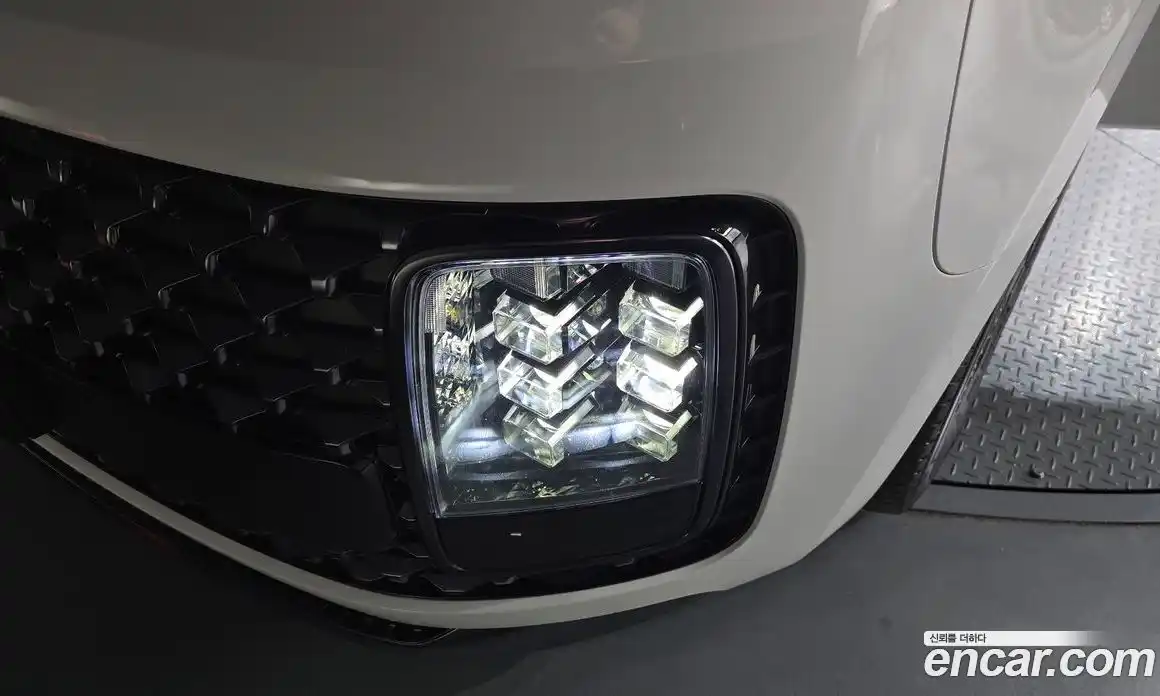 Hyundai Staria 2025 2.2 гидро в Москве № 1830489, фото 8