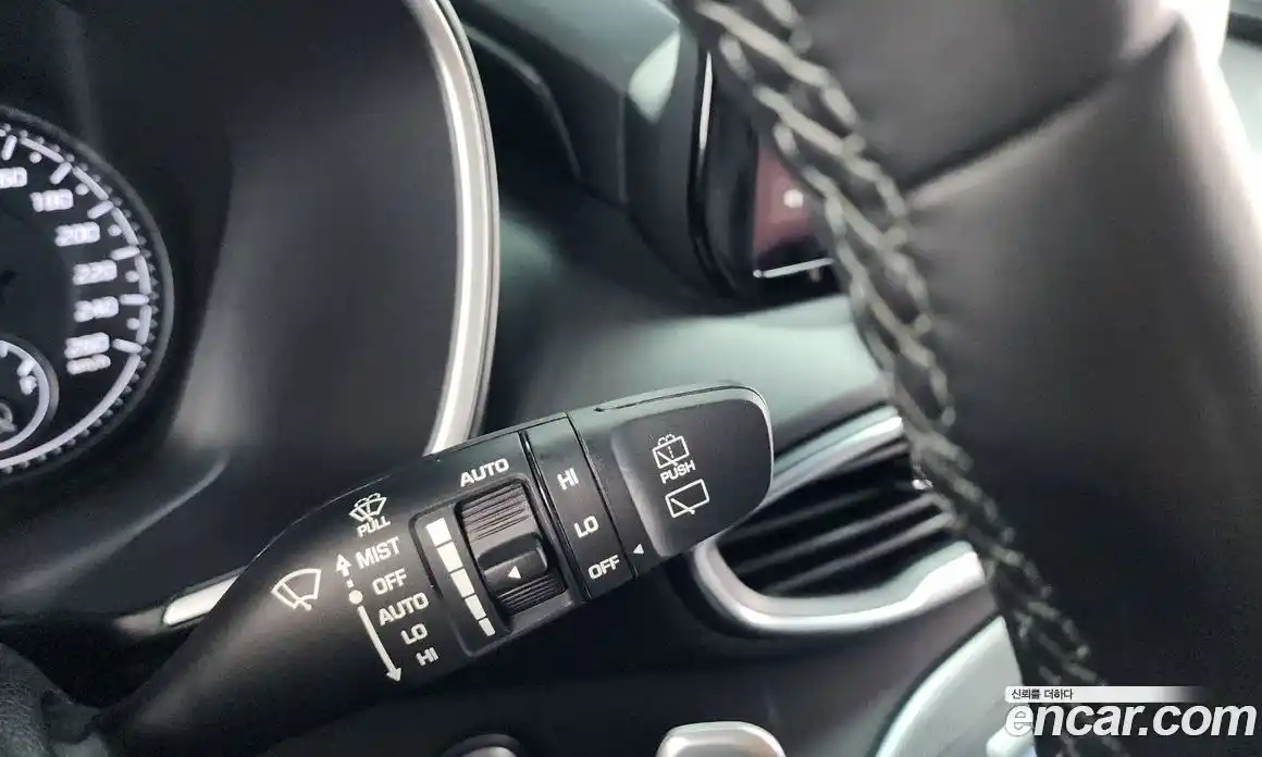 Hyundai Santa Fe 2023 2.5 гидро в Москве № 1830667, фото 29