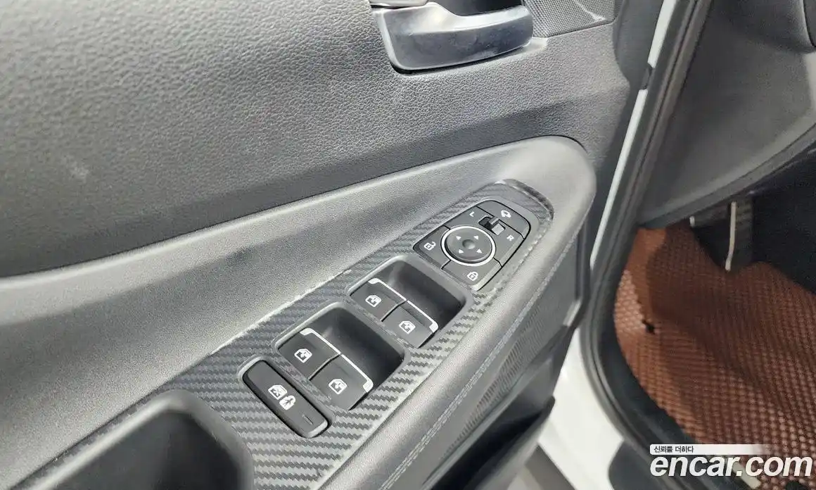 Hyundai Santa Fe 2023 2.5 гидро в Москве № 1830667, фото 30