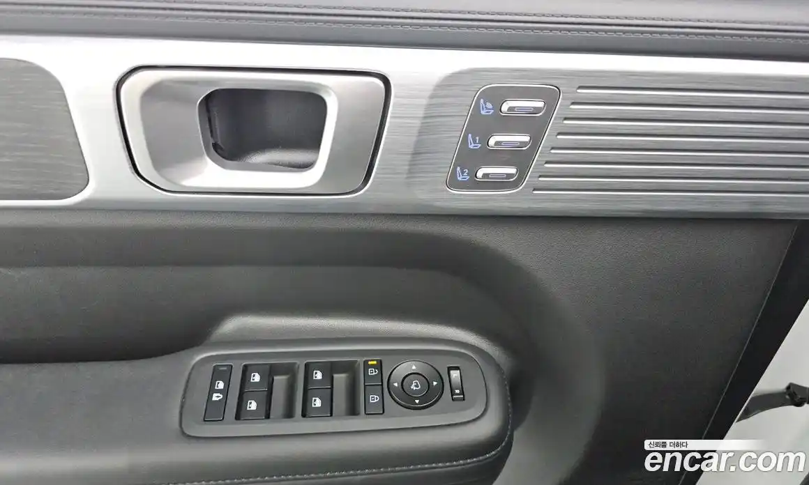 Hyundai Santa Fe 2023 1.6 гидро в Москве № 1830755, фото 27