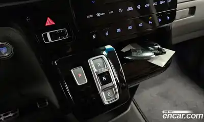 Hyundai Staria 2024 2.2 гидро в Москве № 1830787, миниатюра 12