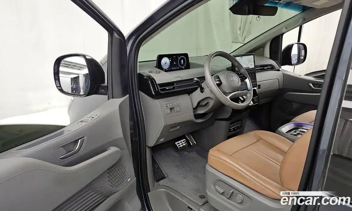 Hyundai Staria 2024 2.2 гидро в Москве № 1830787, фото 13