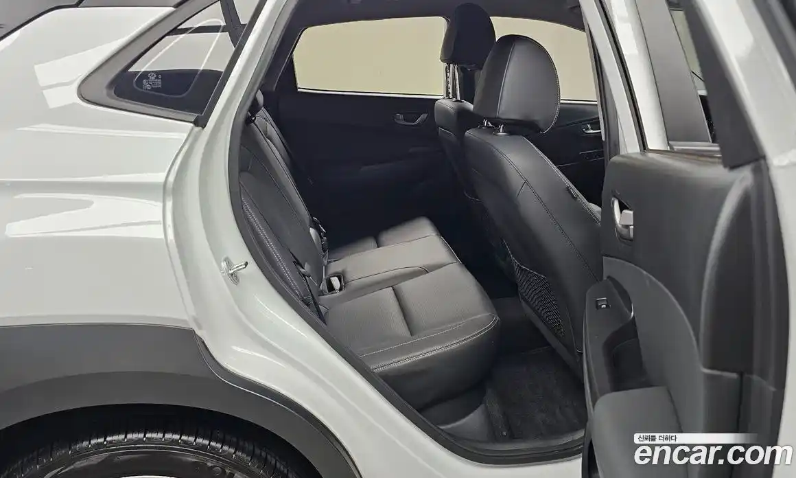 Hyundai Kona 2020 1.6 гидро в Москве № 1831007, фото 17