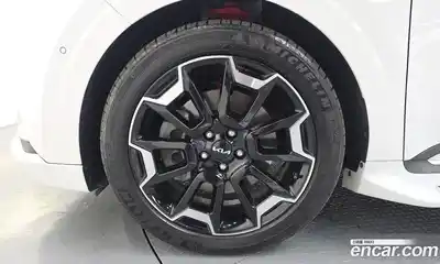 Kia Canival 2023 3.5 гидро в Москве № 1831911, миниатюра 5