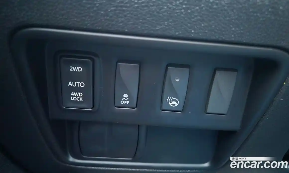 Renault QM6 2016 2.0 гидро в Москве № 183925, фото 13